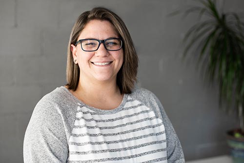 Ashlyn V | Tier 2 Customer Service Representative Ashlyn V | Tier 2 Customer Service Representative